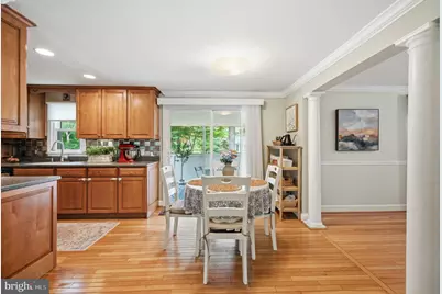 10818 Oldfield Drive, Reston, VA 20191 - Photo 14