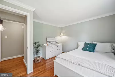 10818 Oldfield Drive, Reston, VA 20191 - Photo 30