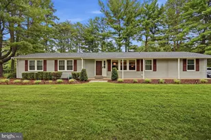 10818 Oldfield Dr, Reston, VA 20191 - Photo 1