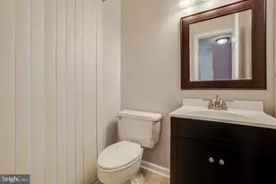 10301 Cherry View Ct, Oakton, VA 22124 - Photo 10