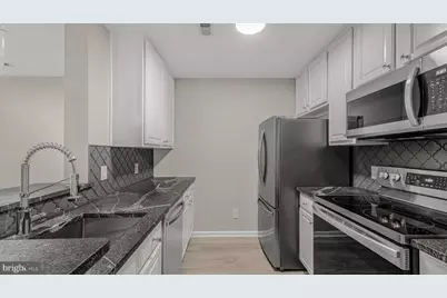 10300 Appalachian Circle #7-106, Oakton, VA 22124 - Photo 10