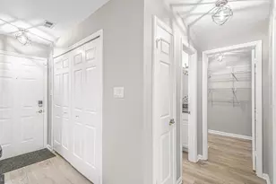 10300 Appalachian Cir, Oakton, VA 22124 - Photo 18