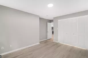 10300 Appalachian Cir, Oakton, VA 22124 - Photo 14