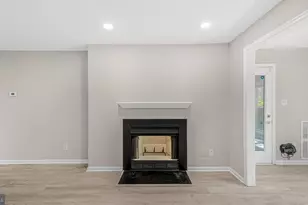 10300 Appalachian Cir, Oakton, VA 22124 - Photo 4
