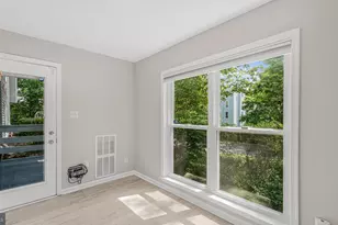 10300 Appalachian Cir, Oakton, VA 22124 - Photo 16