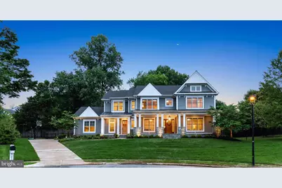7820 Calpurnia Court, McLean, VA 22102 - Photo 2