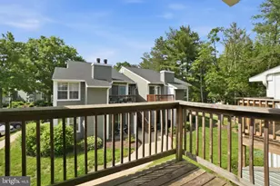 8633 Beekman Pl, Alexandria, VA 22309 - Photo 24