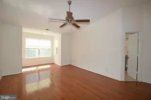 4323 Runabout Ln, Fairfax, VA 22030 - Photo 14