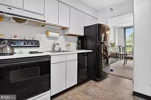 1808 Old Meadow Rd, McLean, VA 22102 - Photo 12