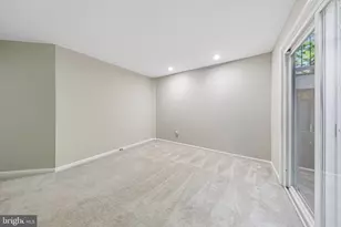 6520 Palisades Dr, Centreville, VA 20121 - Photo 48