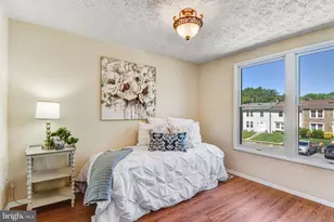 5579 Glasgow Woods Ct, Fairfax, VA 22032 - Photo 10