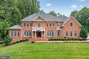 10507 Oakton Ridge Ct, Oakton, VA 22124 - Photo 1