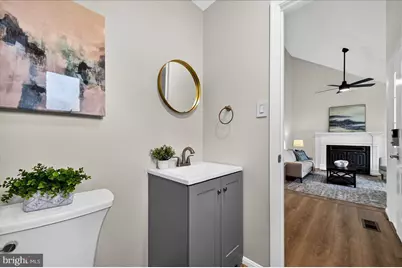 11057 Bishopsgate Court, Reston, VA 20194 - Photo 12