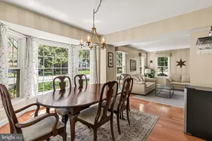 6463 Woodmere Pl, Centreville, VA 20120 - Photo 14