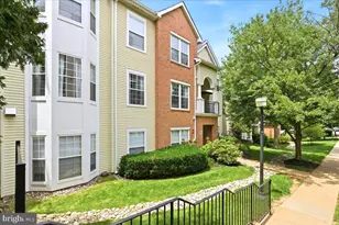 4127 Fountainside Ln, Fairfax, VA 22030 - Photo 30