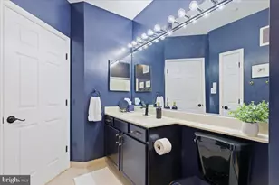 4127 Fountainside Ln, Fairfax, VA 22030 - Photo 18