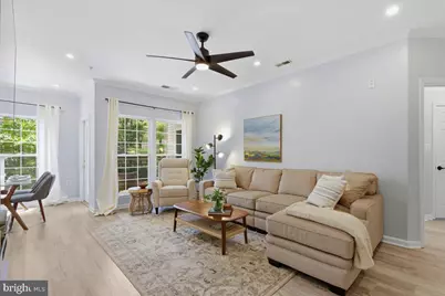 4127 Fountainside Lane #201, Fairfax, VA 22030 - Photo 2