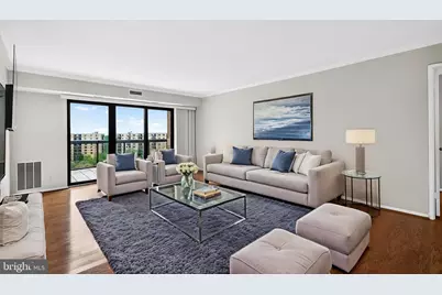 8380 Greensboro Drive #1017, McLean, VA 22102 - Photo 4