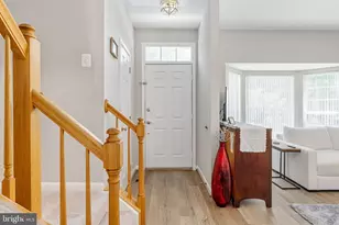 9626 Eaton Woods Pl, Lorton, VA 22079 - Photo 2