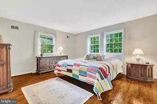 1310 Towlston Rd, Vienna, VA 22182 - Photo 16