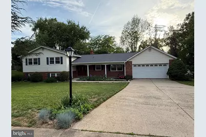 1310 Towlston Road, Vienna, VA 22182 - Photo 1