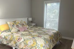 3176 Summit Dr, Oakton, VA 22124 - Photo 10