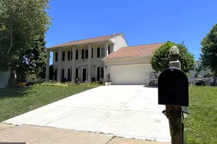 4603 Sand Rock Ln, Chantilly, VA 20151 - Photo 2