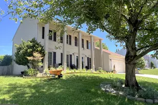 4603 Sand Rock Ln, Chantilly, VA 20151 - Photo 1