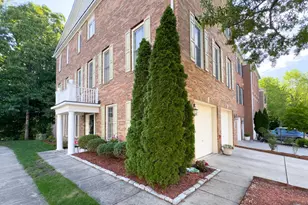 8320 Dockray Ct, Lorton, VA 22079 - Photo 1