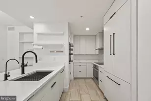 11990 Market St, Reston, VA 20190 - Photo 4