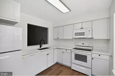 10313 Bridgetown Place #75, Burke, VA 22015 - Photo 4