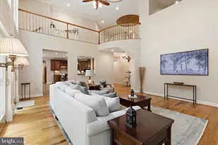 7211 12 Oaks Dr, Fairfax Station, VA 22039 - Photo 8