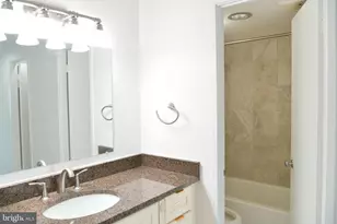 8340 Greensboro Dr, McLean, VA 22102 - Photo 18