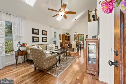3203 Kinross Circle, Herndon, VA 20171 - Photo 2