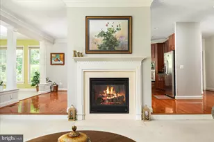 8906 Laurel Overlook Dr, Lorton, VA 22079 - Photo 14