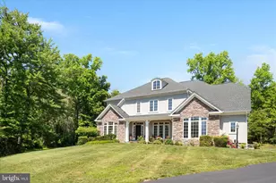 8906 Laurel Overlook Dr, Lorton, VA 22079 - Photo 68