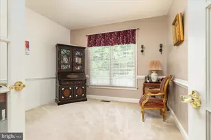 8906 Laurel Overlook Dr, Lorton, VA 22079 - Photo 24