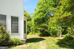 8906 Laurel Overlook Dr, Lorton, VA 22079 - Photo 62