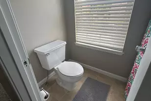 7804 Harrowgate Cir, Springfield, VA 22152 - Photo 18
