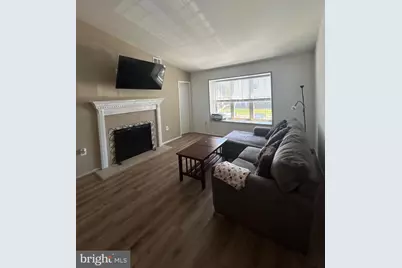 7804 Harrowgate Circle #D, Springfield, VA 22152 - Photo 8