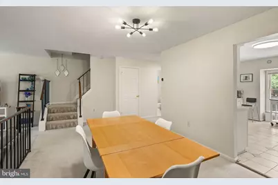 7877 Hampton Village Pass, Annandale, VA 22003 - Photo 18