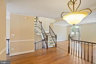 3915 Green Look Ct, Fairfax, VA 22033 - Photo 14