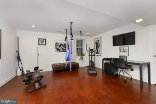 6340 Waterway Dr, Falls Church, VA 22044 - Photo 24