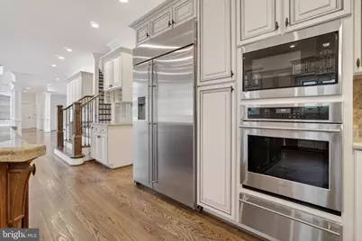7112 Georgetown Pike, McLean, VA 22101 - Photo 8
