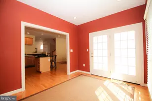 4553 Fair Valley Dr, Fairfax, VA 22033 - Photo 8