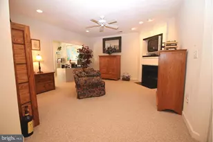 4553 Fair Valley Dr, Fairfax, VA 22033 - Photo 20