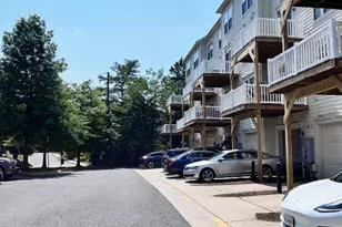 5605 Harrington Falls Ln, Alexandria, VA 22312 - Photo 1