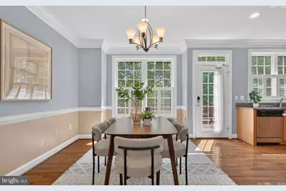 7897 Carbondale Way, Springfield, VA 22153 - Photo 8