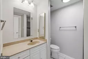 5851 Jacksons Oak Ct, Burke, VA 22015 - Photo 22