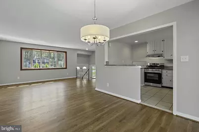 8908 Charles Augustine Drive, Alexandria, VA 22308 - Photo 6